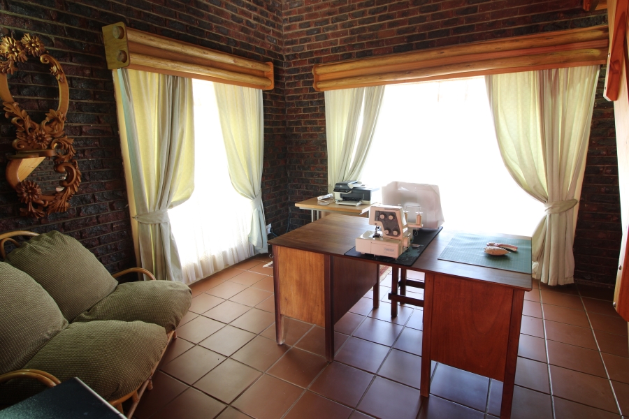 3 Bedroom Property for Sale in Doringkruin North West